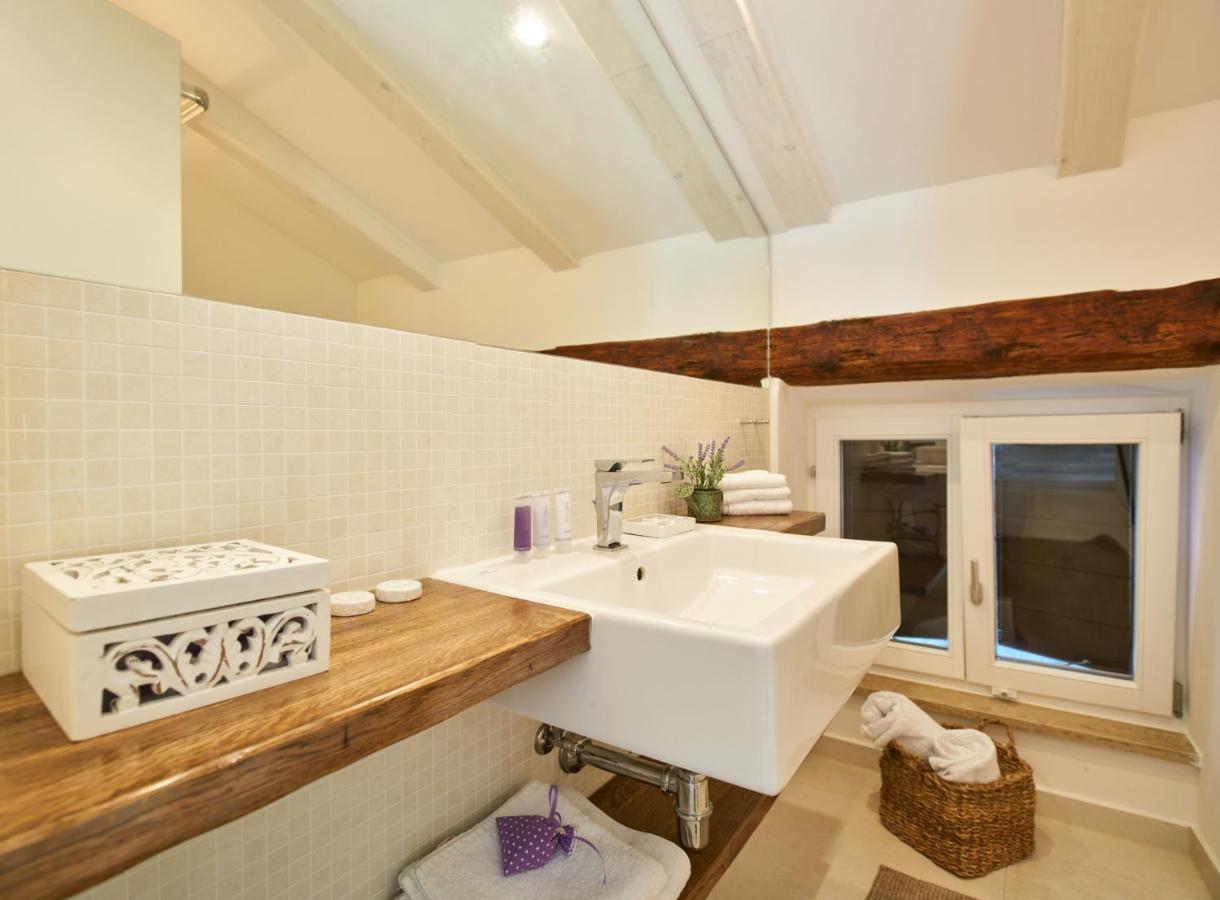 Apartment Old Town Splendid By Irundo